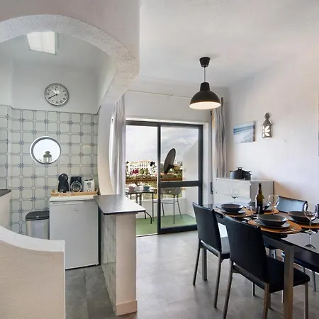 Apartamento T1 Marques *